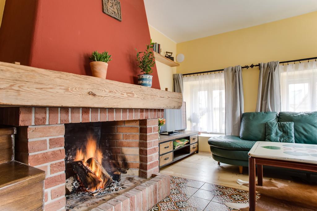 Amazing 5 Bedroom House Krumlov 82 - 4 Min Walk To Main Square เชสกี้ครุมลอฟ ภายนอก รูปภาพ