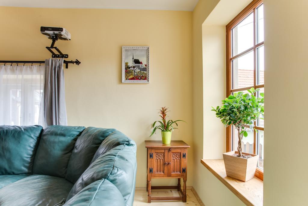 Amazing 5 Bedroom House Krumlov 82 - 4 Min Walk To Main Square เชสกี้ครุมลอฟ ภายนอก รูปภาพ